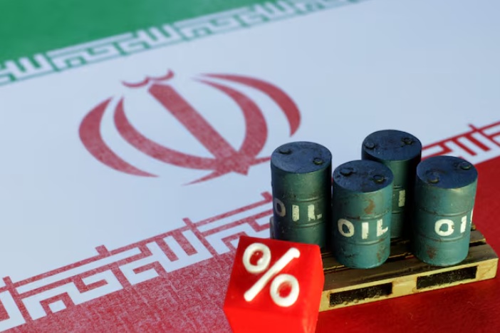 بازی با برگ نفت/چین، آمریکا و ایران را بار دیگر پای میز مذاکرات میکشاند؟